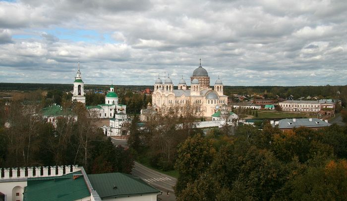 Панорама и вид верхотурского Свято-Николаевского мужского монастыря