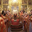 В день памяти святой великомученицы Екатерины митрополит Истринский Арсений совершил Божественную литургию в храме Положения Ризы Господней на Донской улице