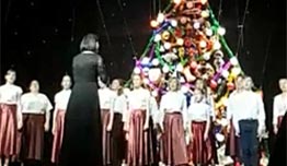 Участие детского хора храма в заключительном концерте ежегодного Детского благотворительного фестиваля «Свет рождественской звезды»