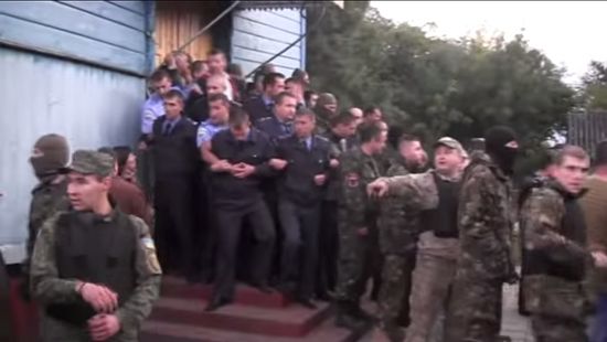 Православный храм охраняют от православных