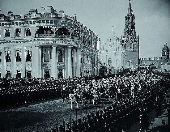 До революции: торжества в честь коронации императора Николая II. 1896