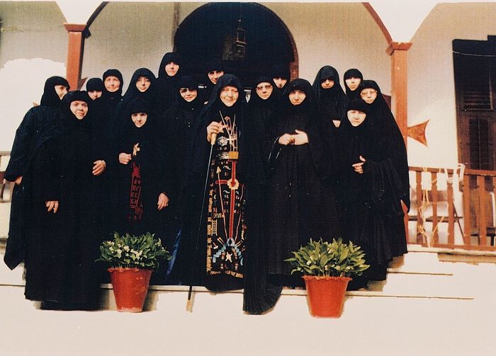 Игуменья Макрина с сестрами