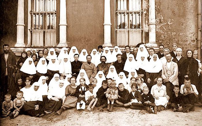 Протоиерей Илия Громогласов и приход храма Воскресения Христова в Кадашах, 1924 г.