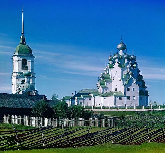 С.М. Прокудин-Горский. Церковь Всех Святых и Покрова Пресвятой Богородицы. Фотография 1909 года