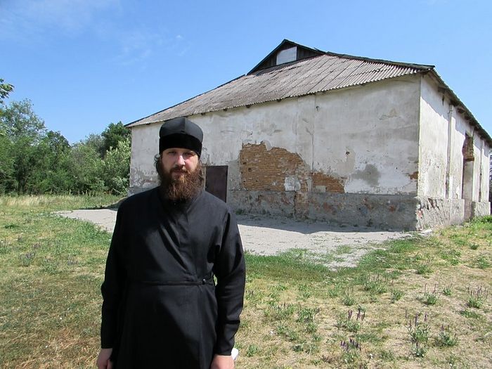 Священник Богдан Гарагуля